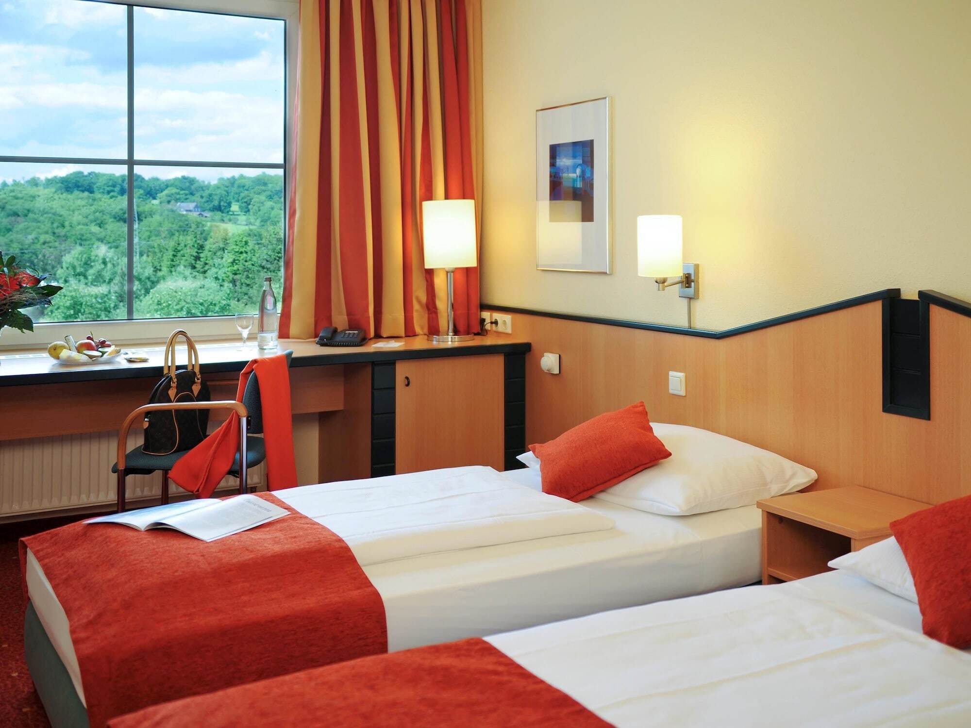 Hotel Essential By Dorint Remscheid Exterior foto